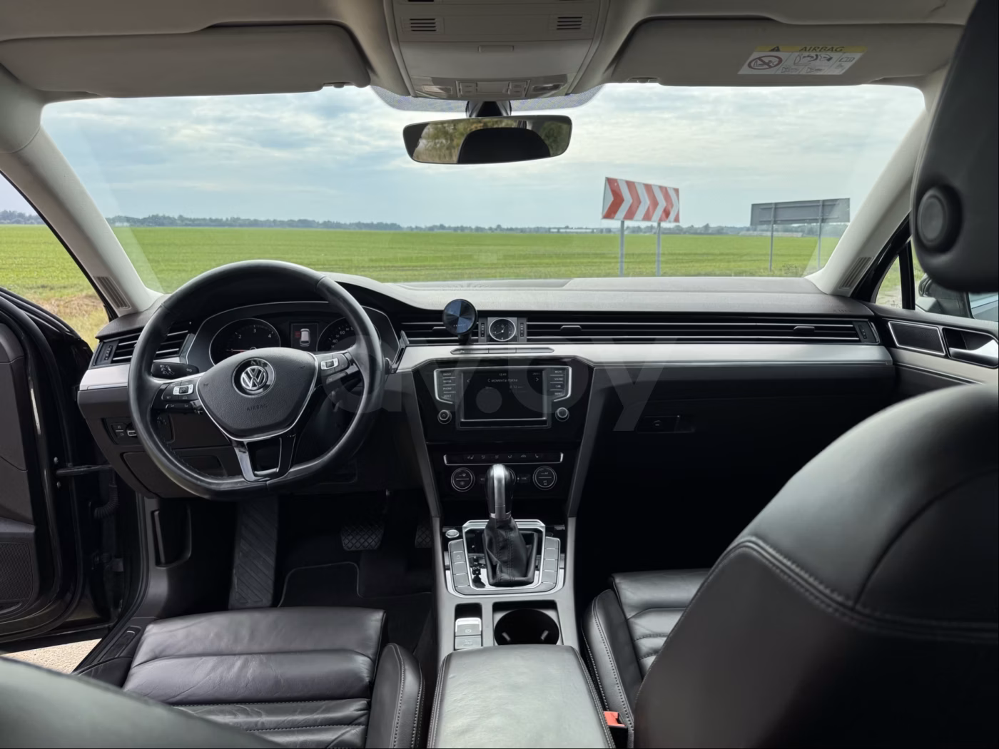 Volkswagen Passat фото 18