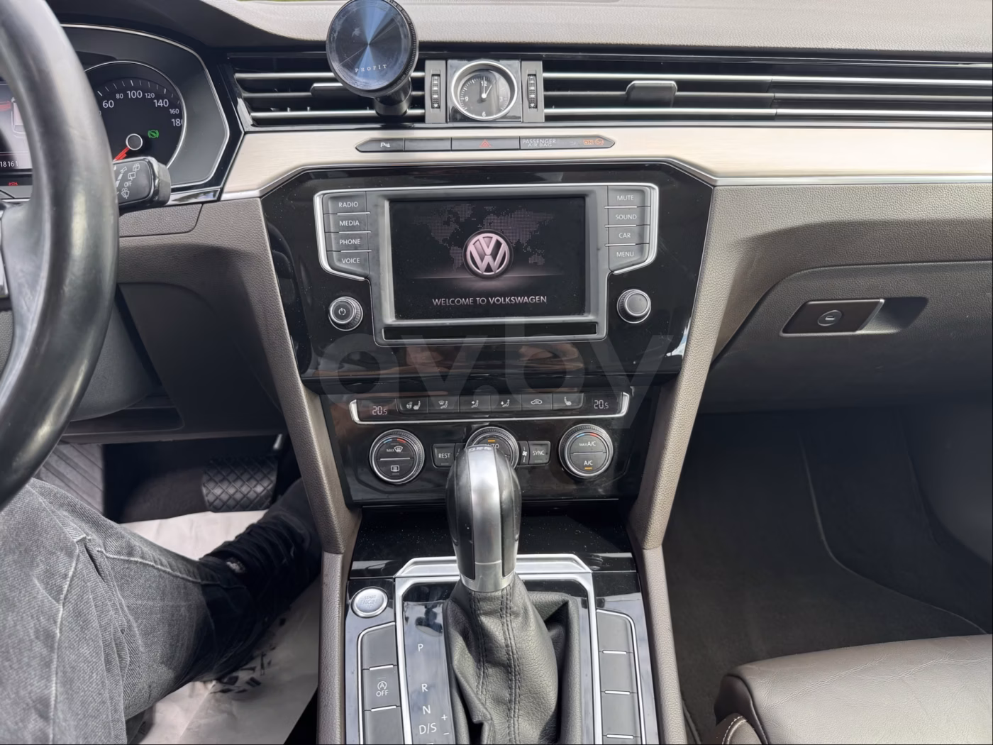 Volkswagen Passat фото 19