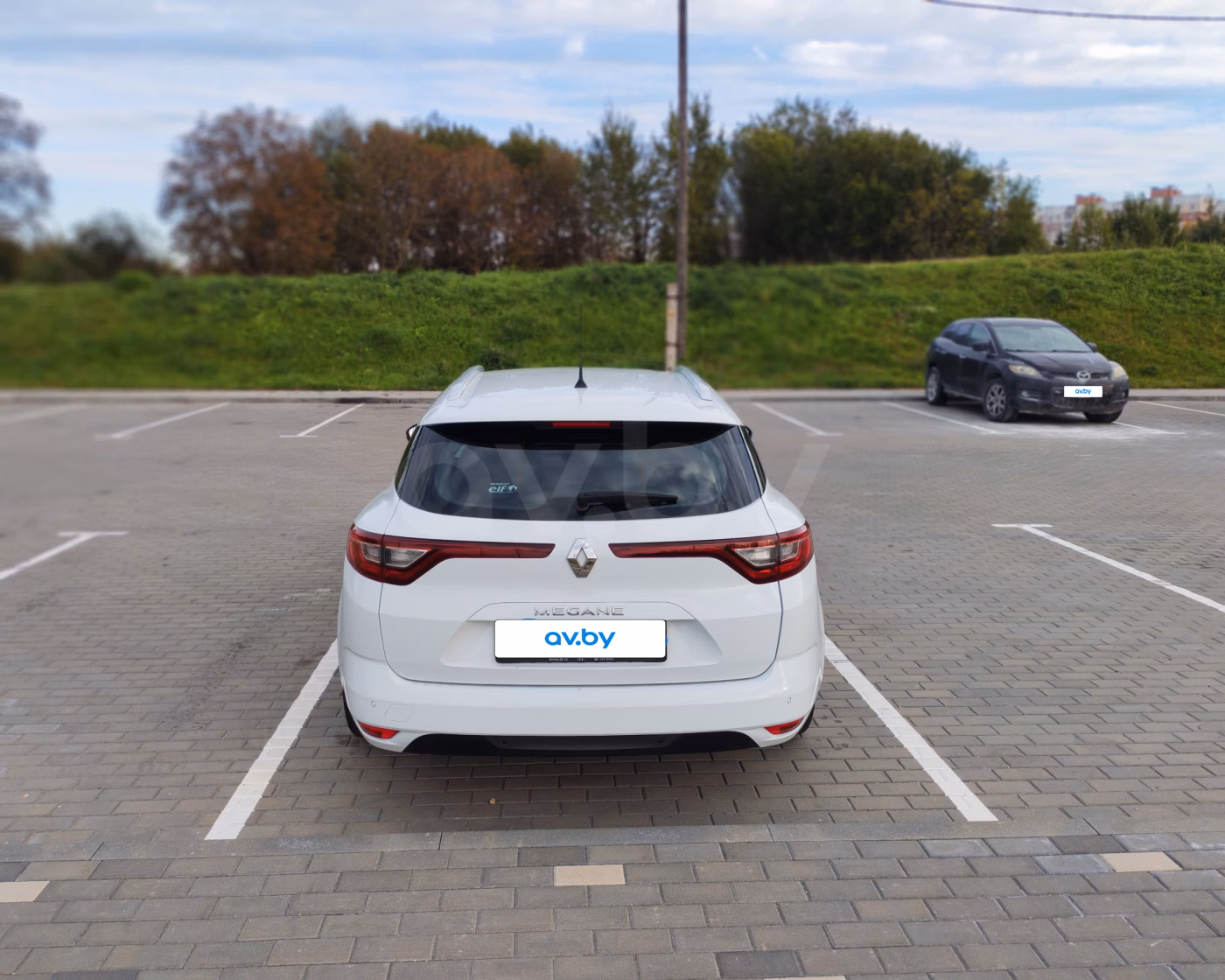 Renault Megane фото 2