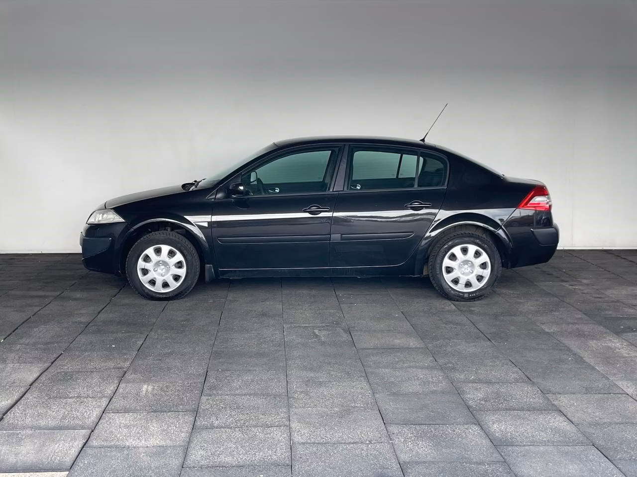 Renault Megane фото 6