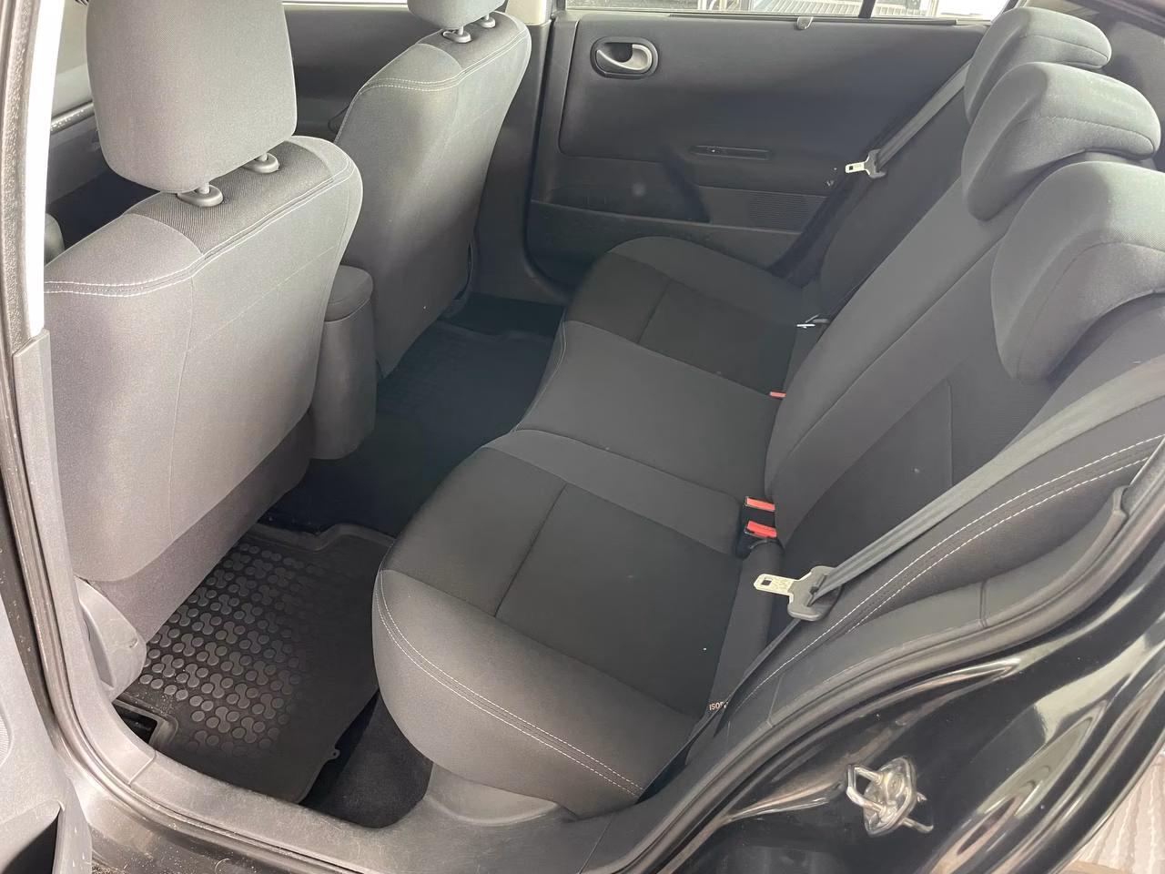 Renault Megane фото 12