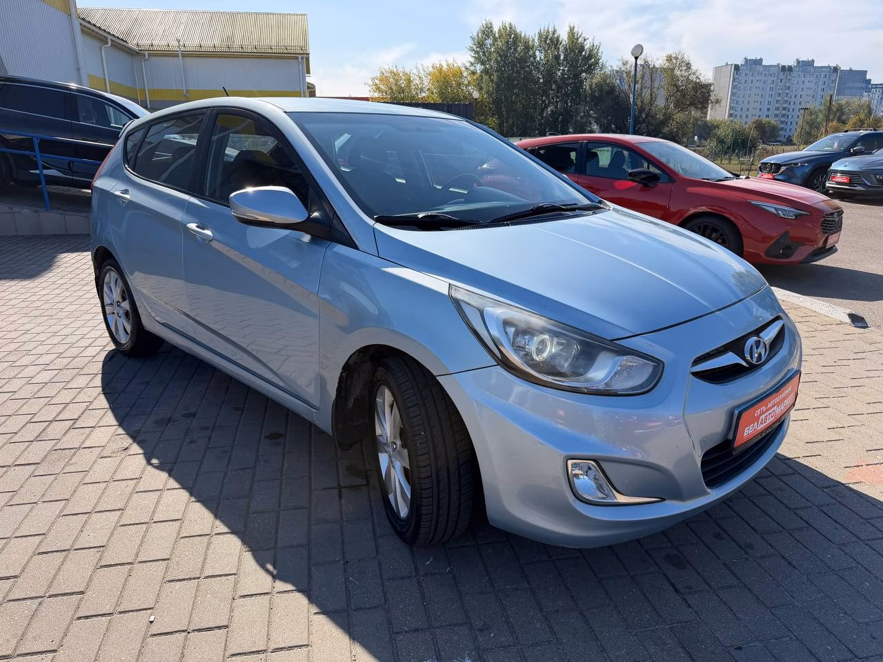 Hyundai Solaris фото 3
