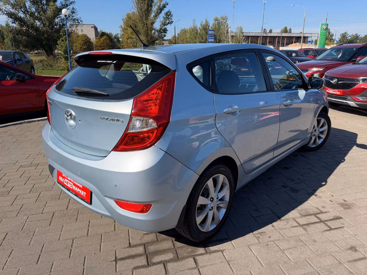 Hyundai Solaris фото 5