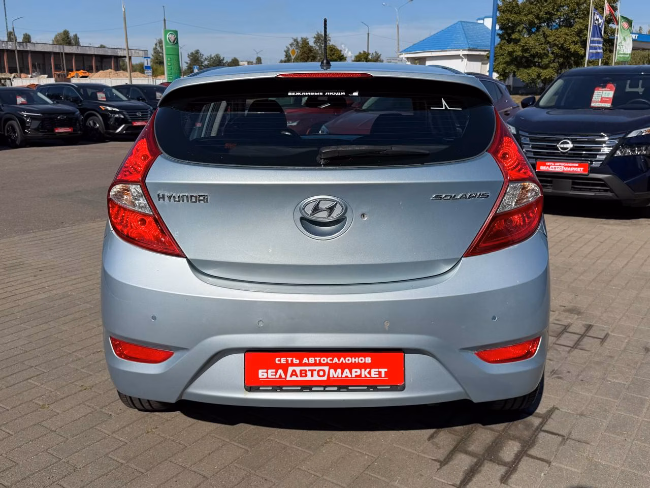 Hyundai Solaris фото 6