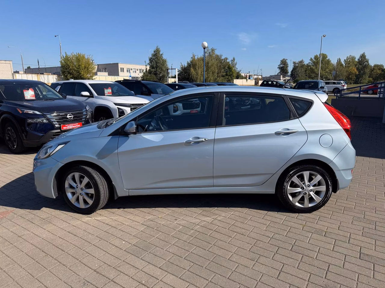 Hyundai Solaris фото 8