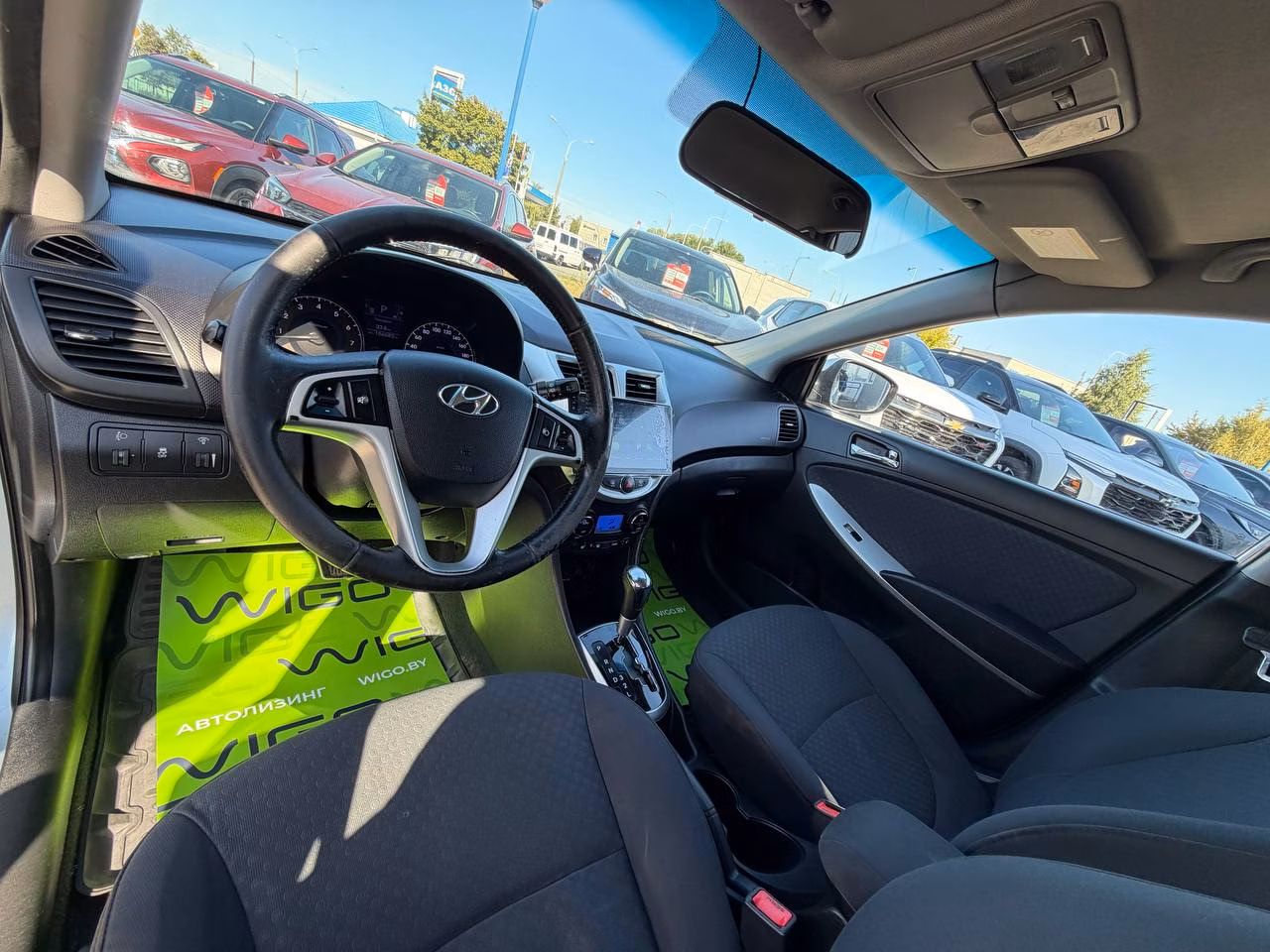 Hyundai Solaris фото 15