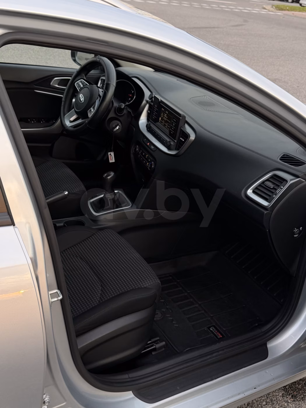 Kia Cee'd фото 18