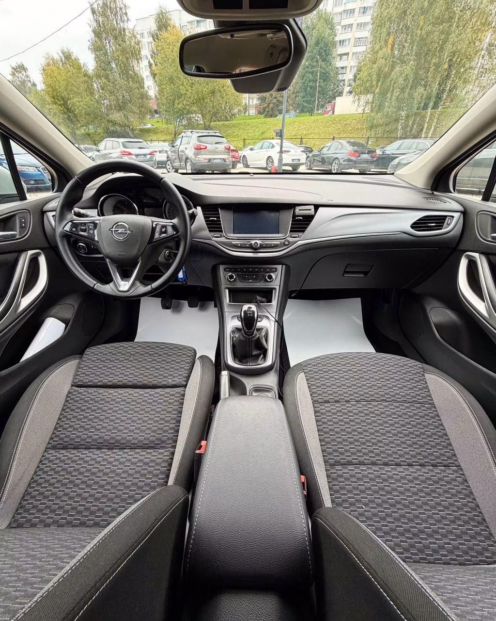 Opel Astra фото 9