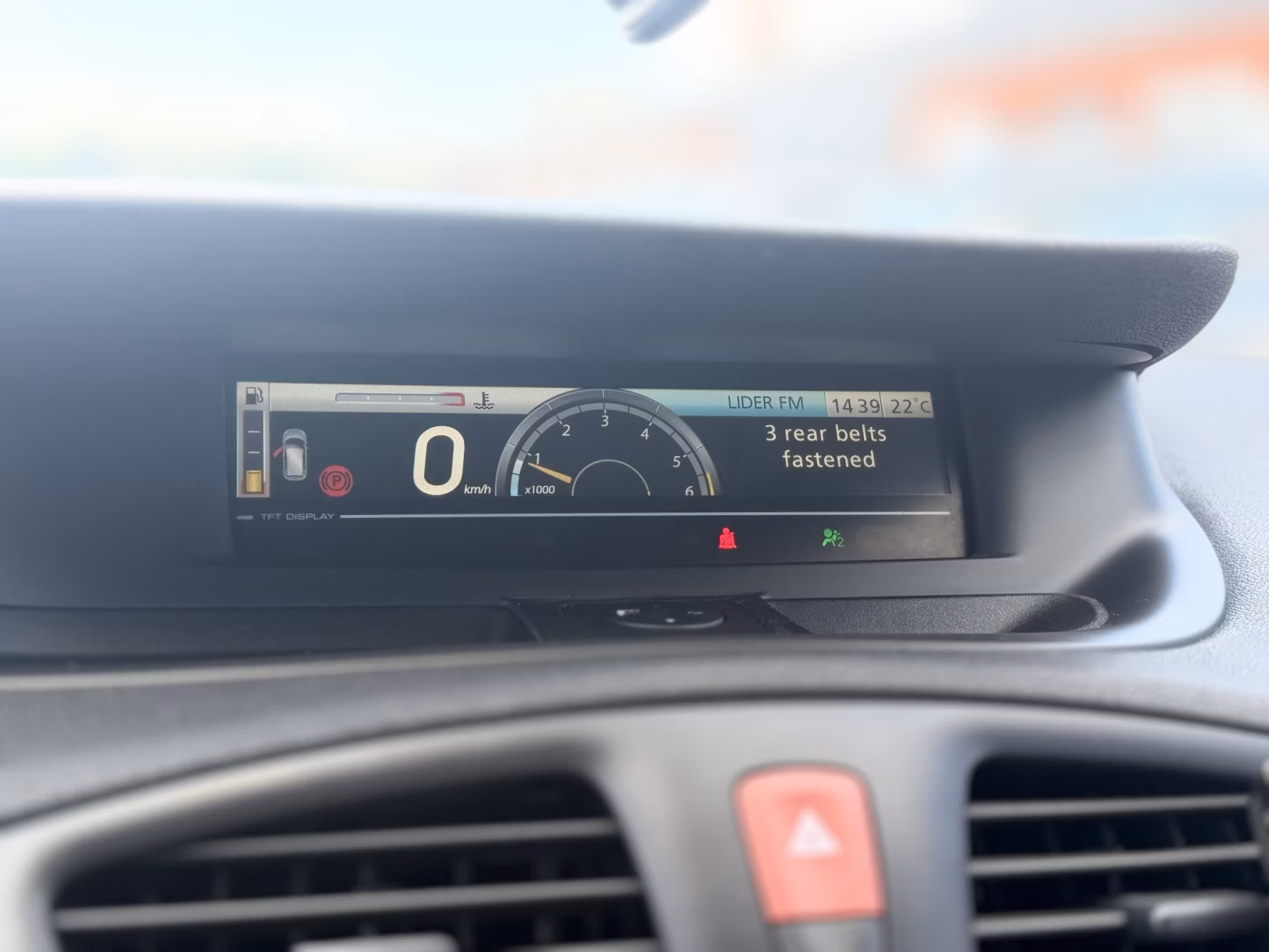 Renault Grand Scenic фото 12