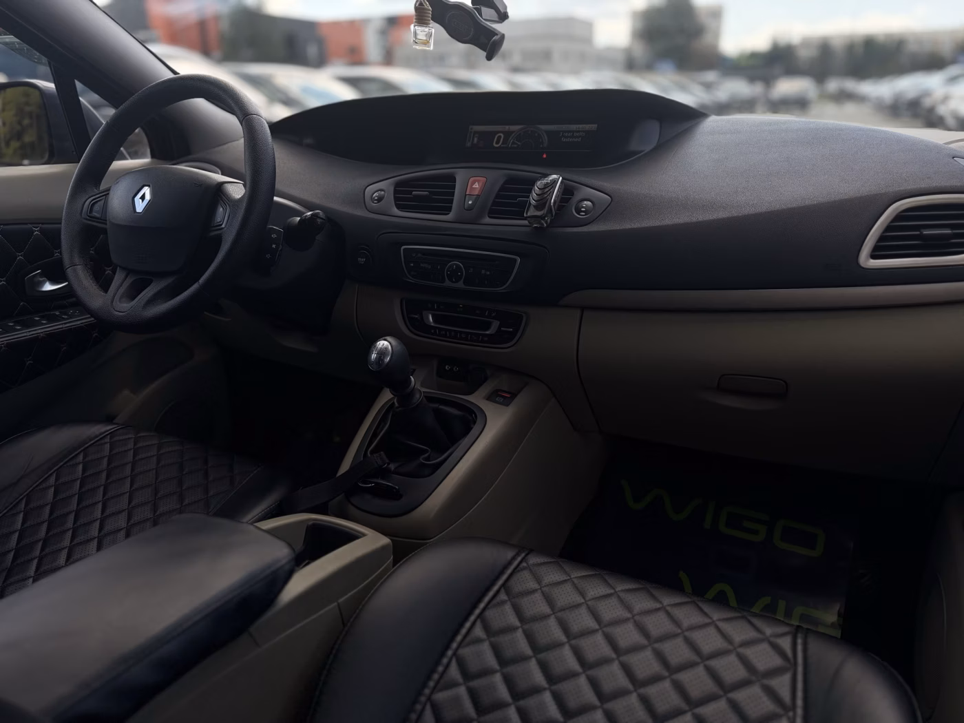 Renault Grand Scenic фото 18