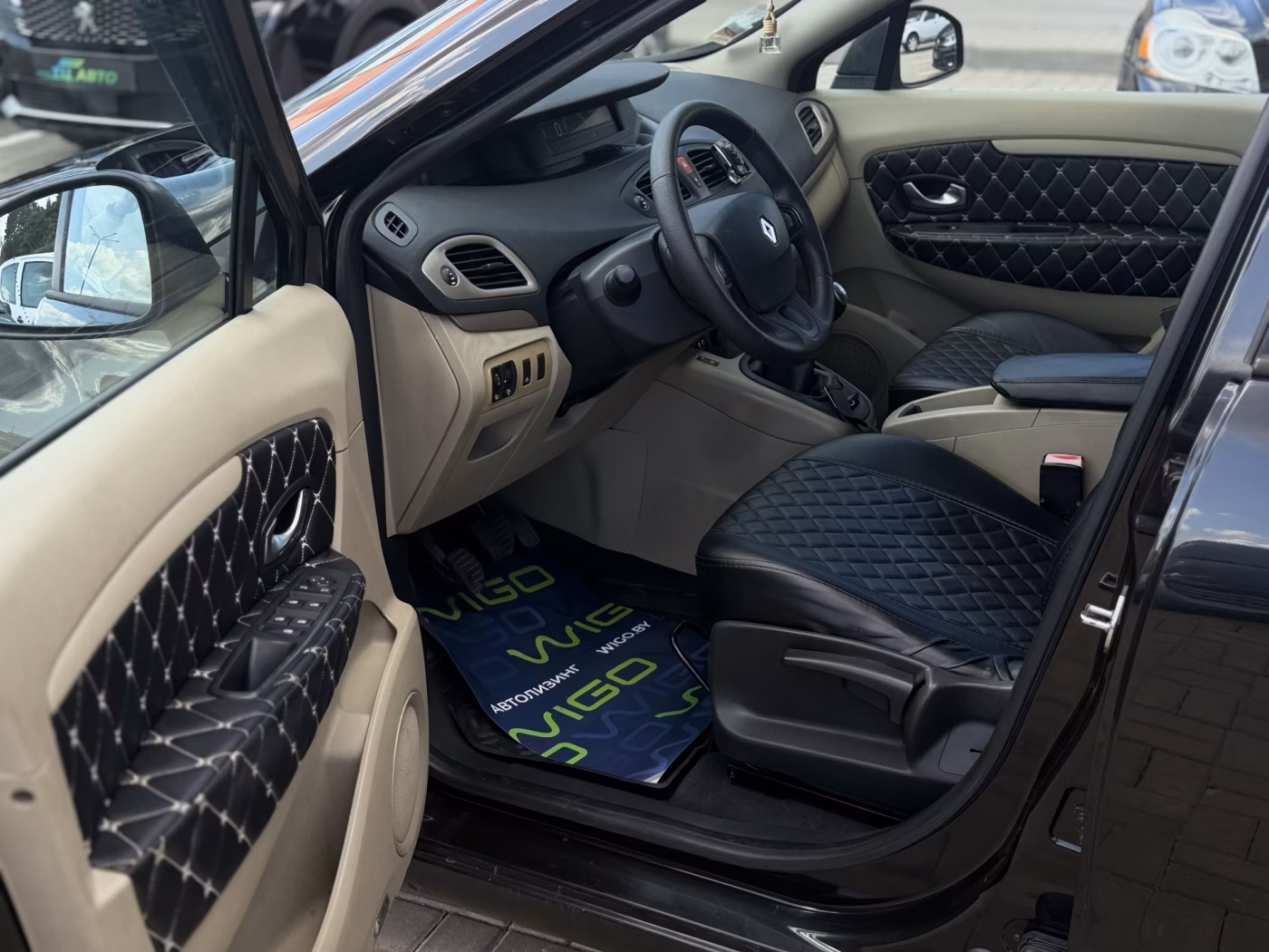 Renault Grand Scenic фото 13