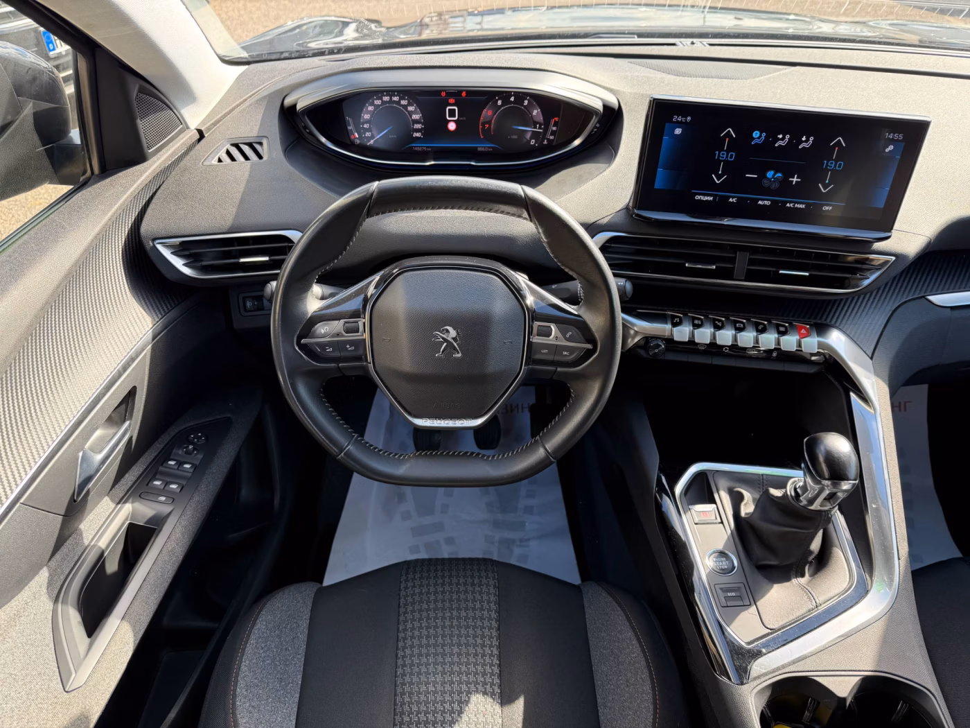 Peugeot 3008 фото 10