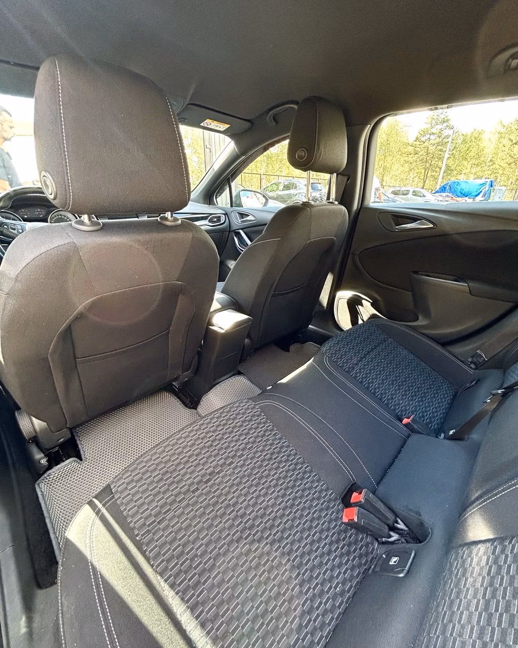 Opel Astra фото 9