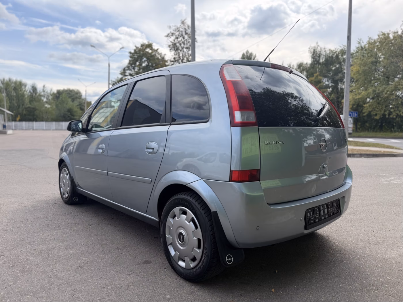 Opel Meriva фото 9