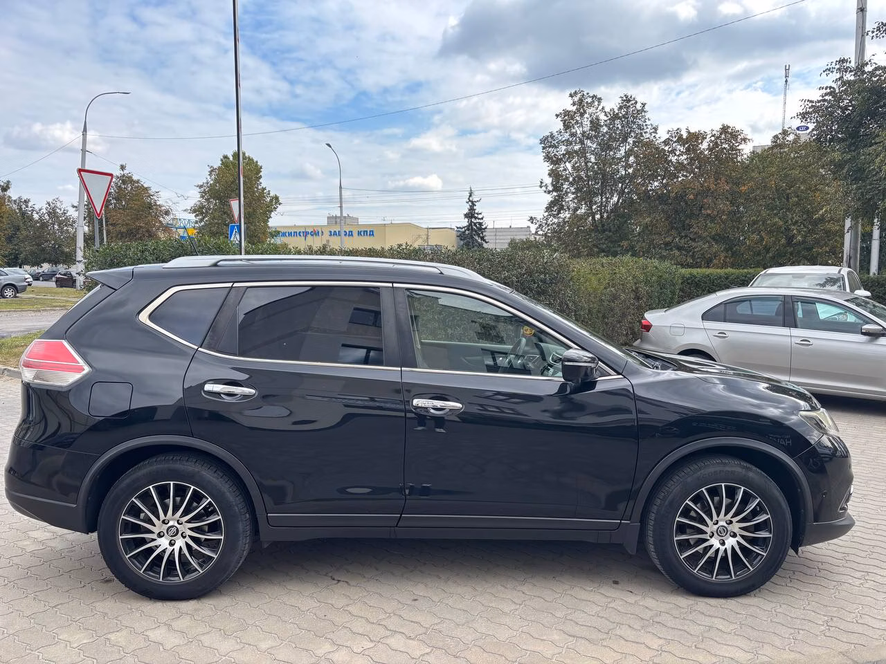 Nissan X-Trail фото 6