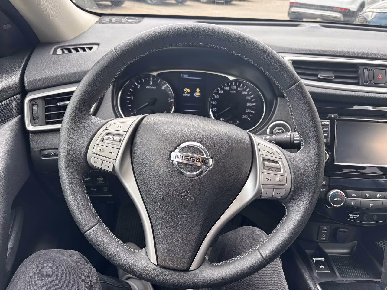 Nissan X-Trail фото 11