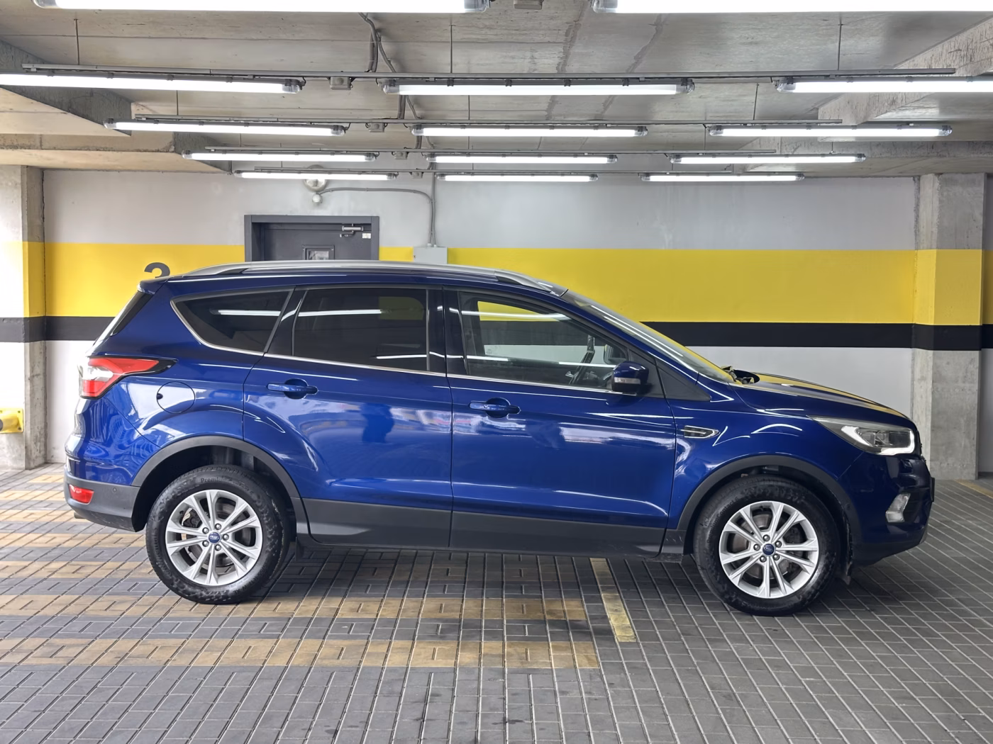 Ford Kuga фото 8