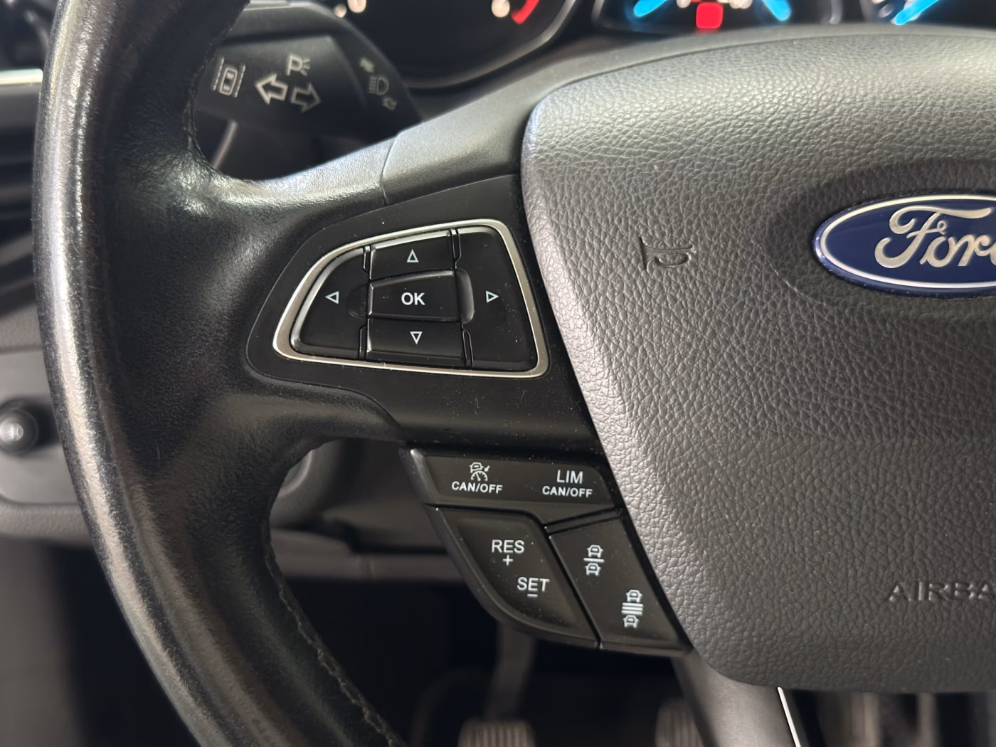 Ford Kuga фото 20