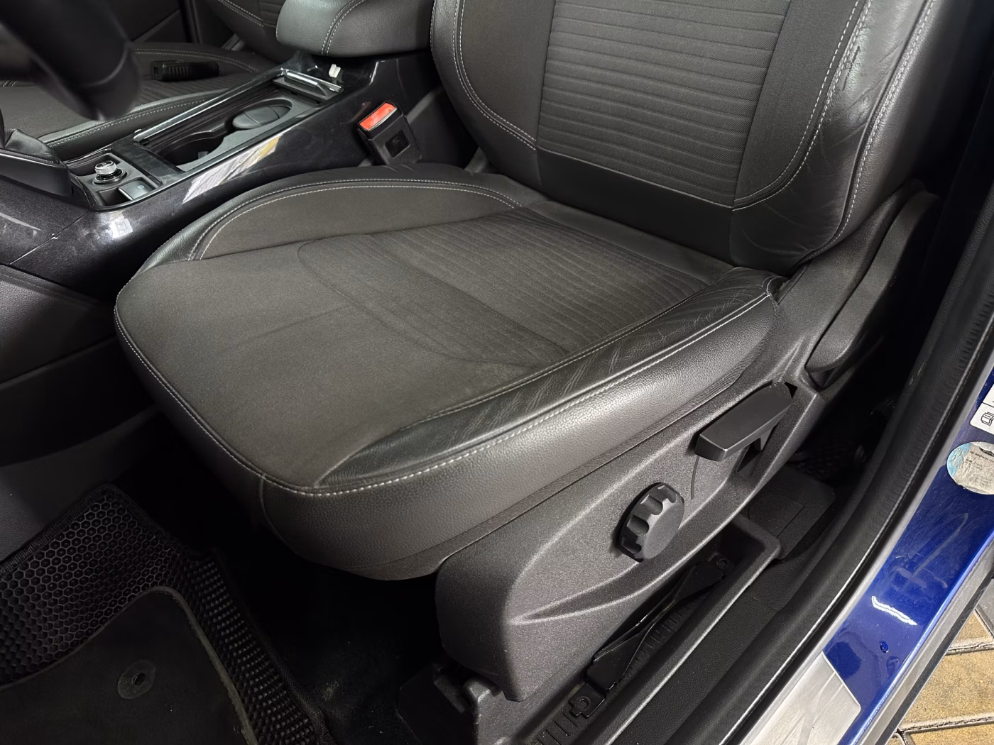 Ford Kuga фото 14
