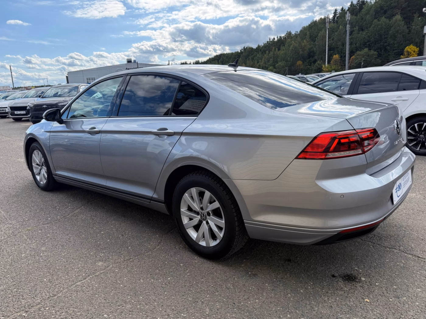 Volkswagen Passat фото 7