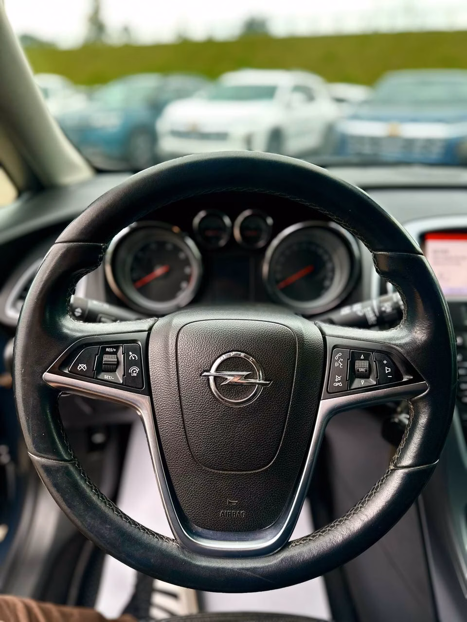 Opel Astra фото 10