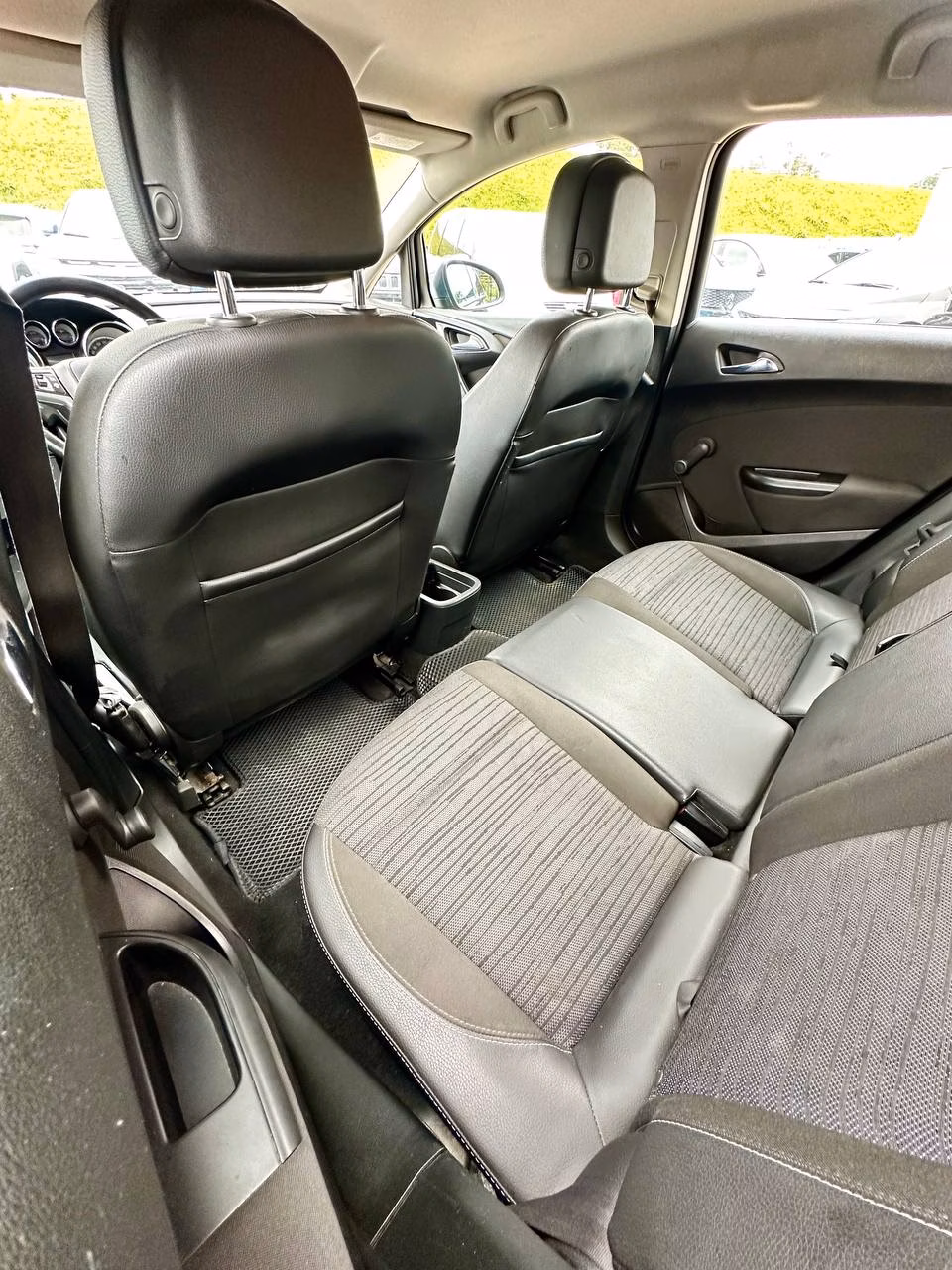 Opel Astra фото 12