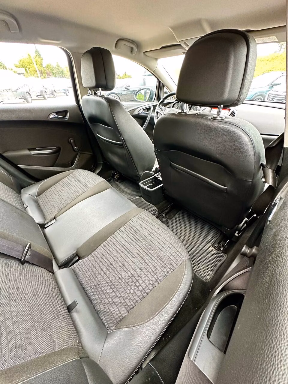 Opel Astra фото 13