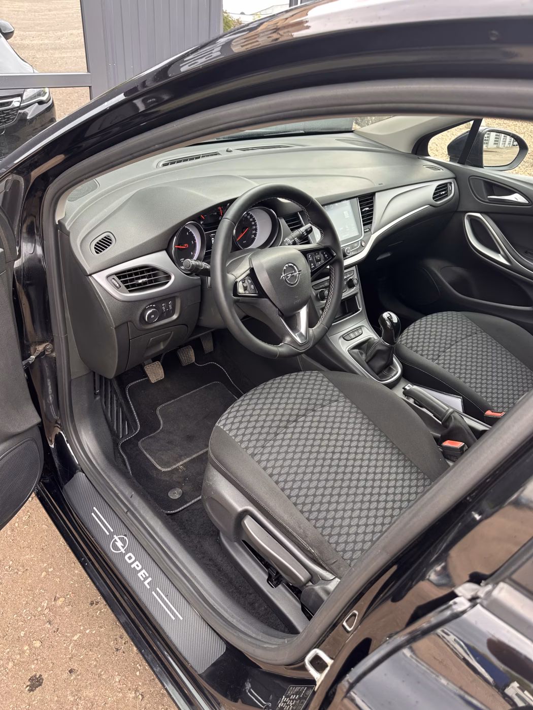 Opel Astra фото 7
