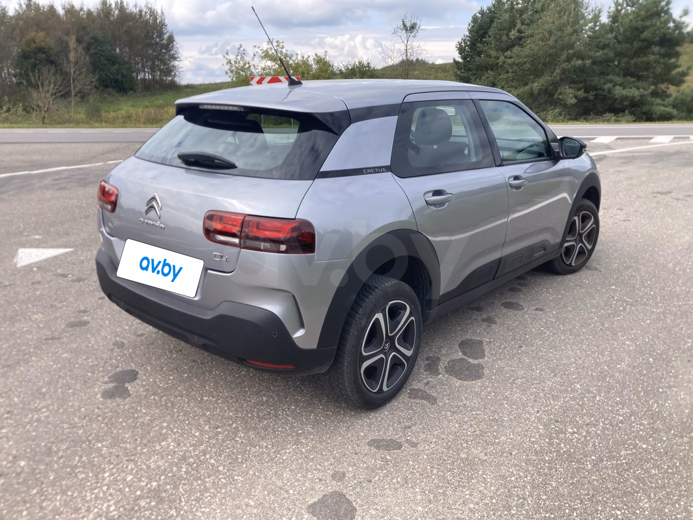 Citroen C4 Cactus фото 6