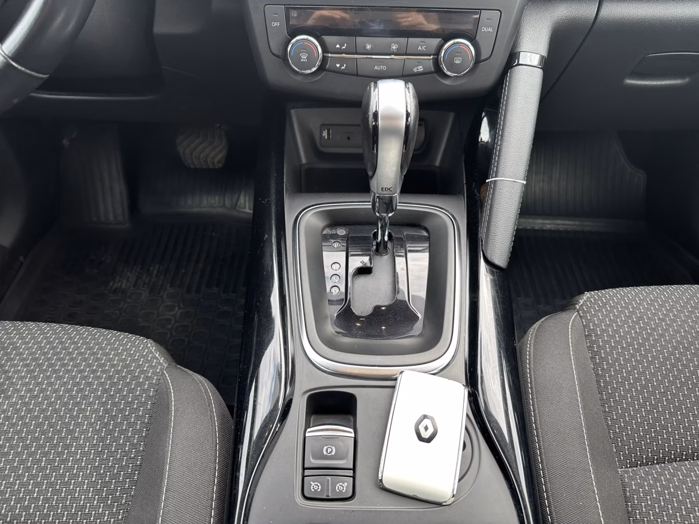 Renault Kadjar фото 11