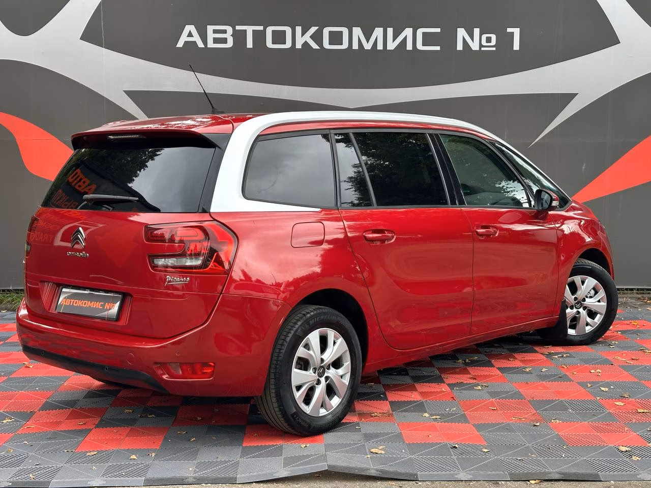 Citroen C4 Grand Picasso фото 4