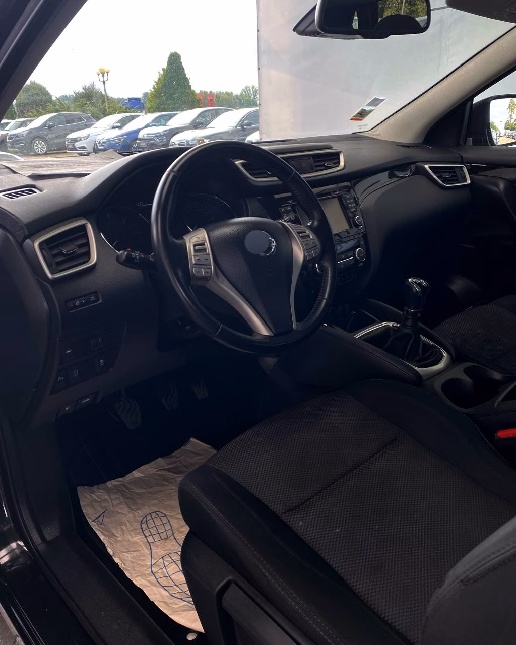 Nissan Qashqai фото 8