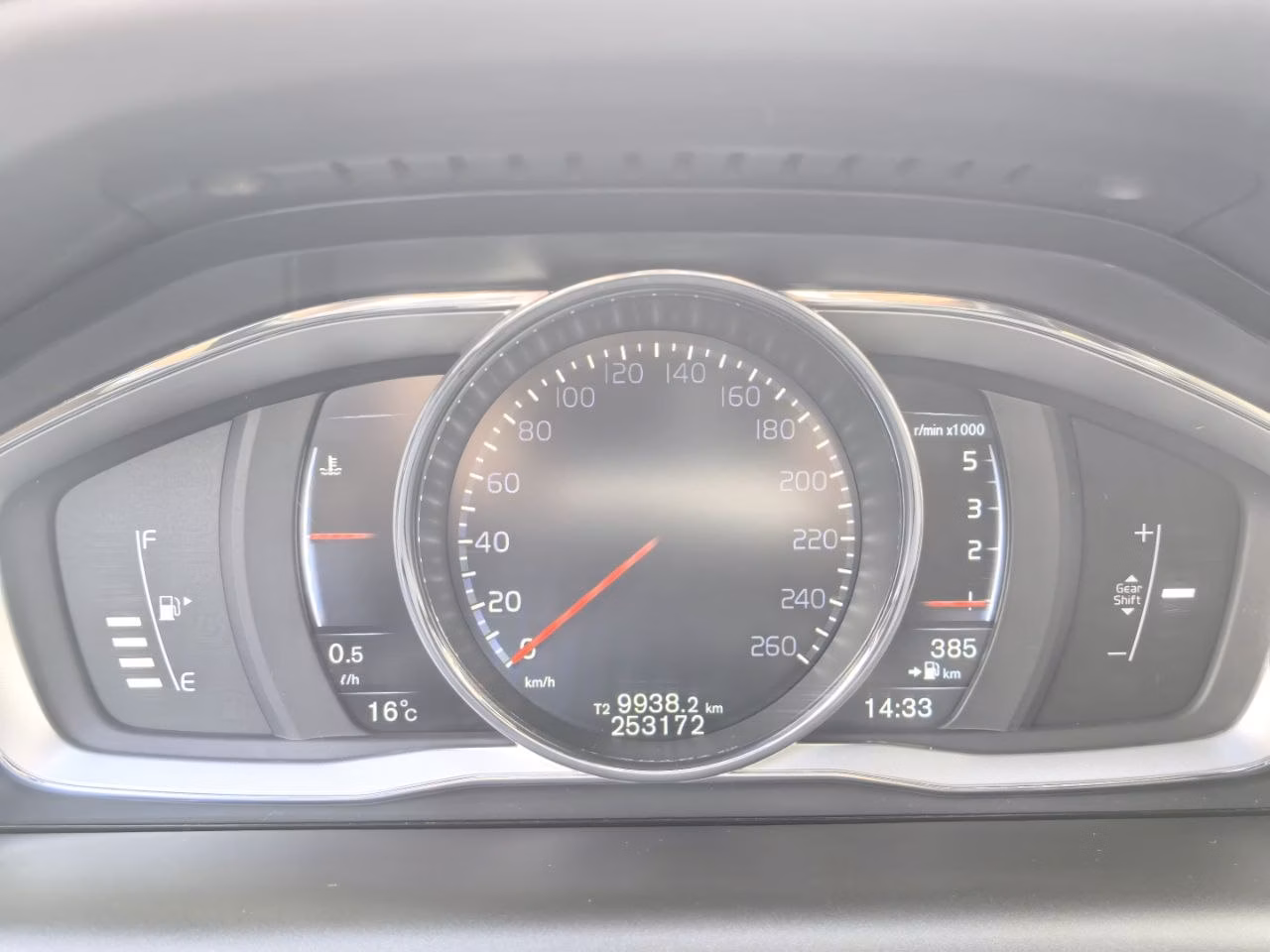 Volvo XC60 фото 13