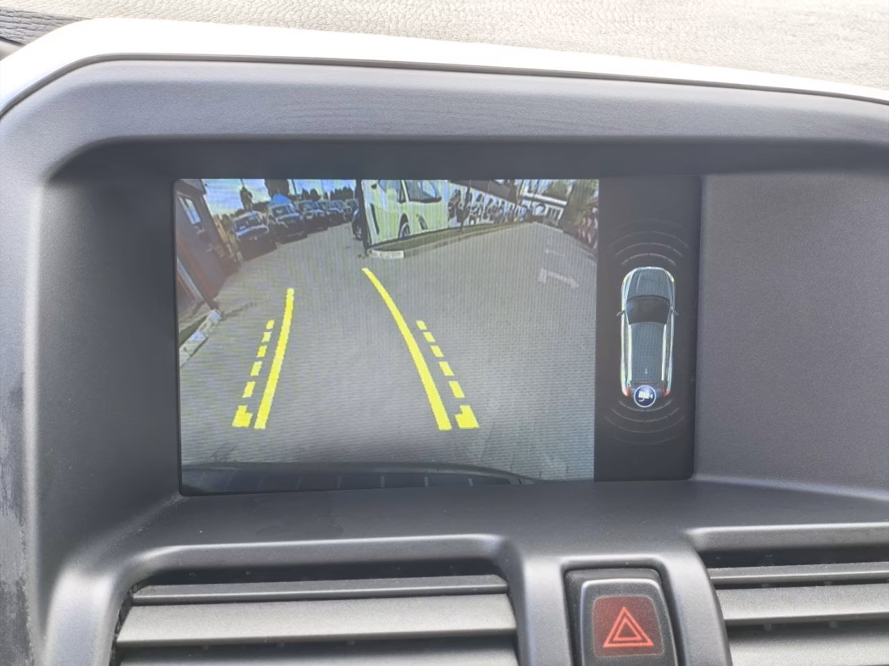 Volvo XC60 фото 19