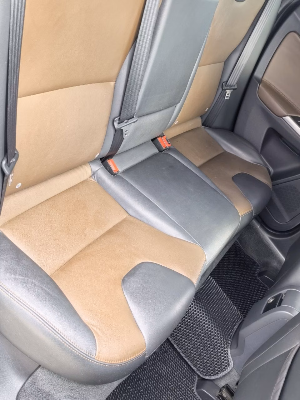Volvo XC60 фото 25