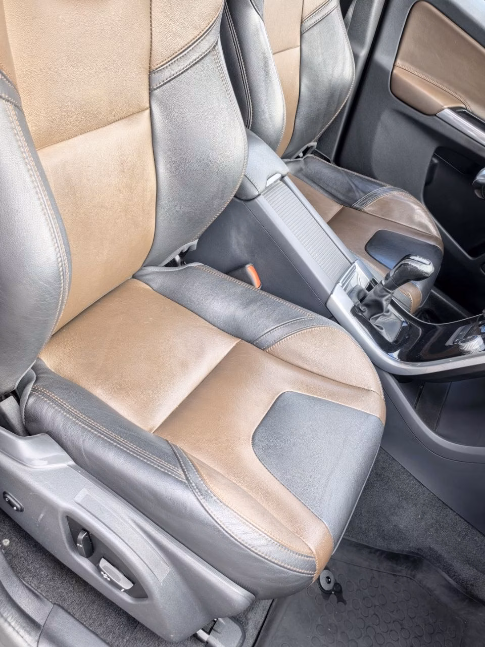Volvo XC60 фото 26