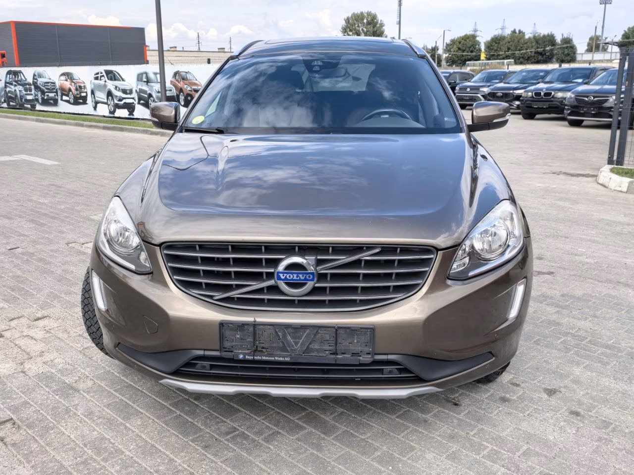 Volvo XC60 фото 3