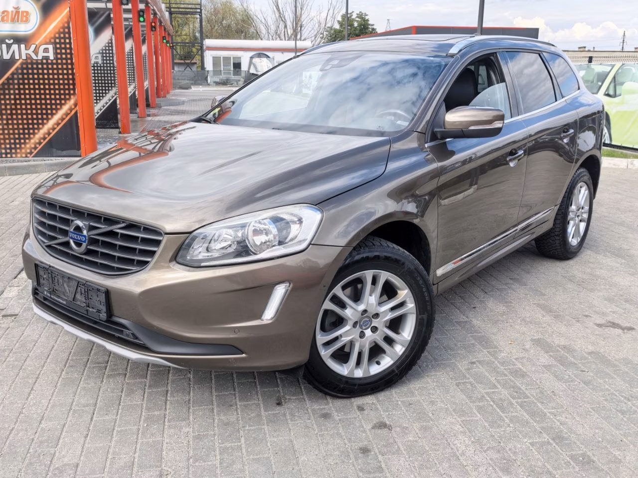 Volvo XC60 фото 5