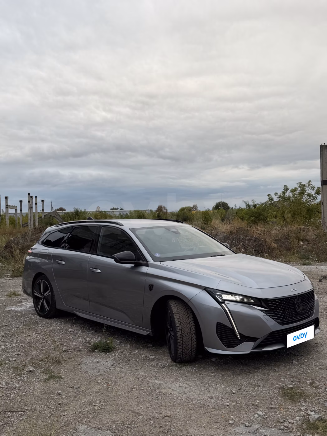 Peugeot 308 фото 2