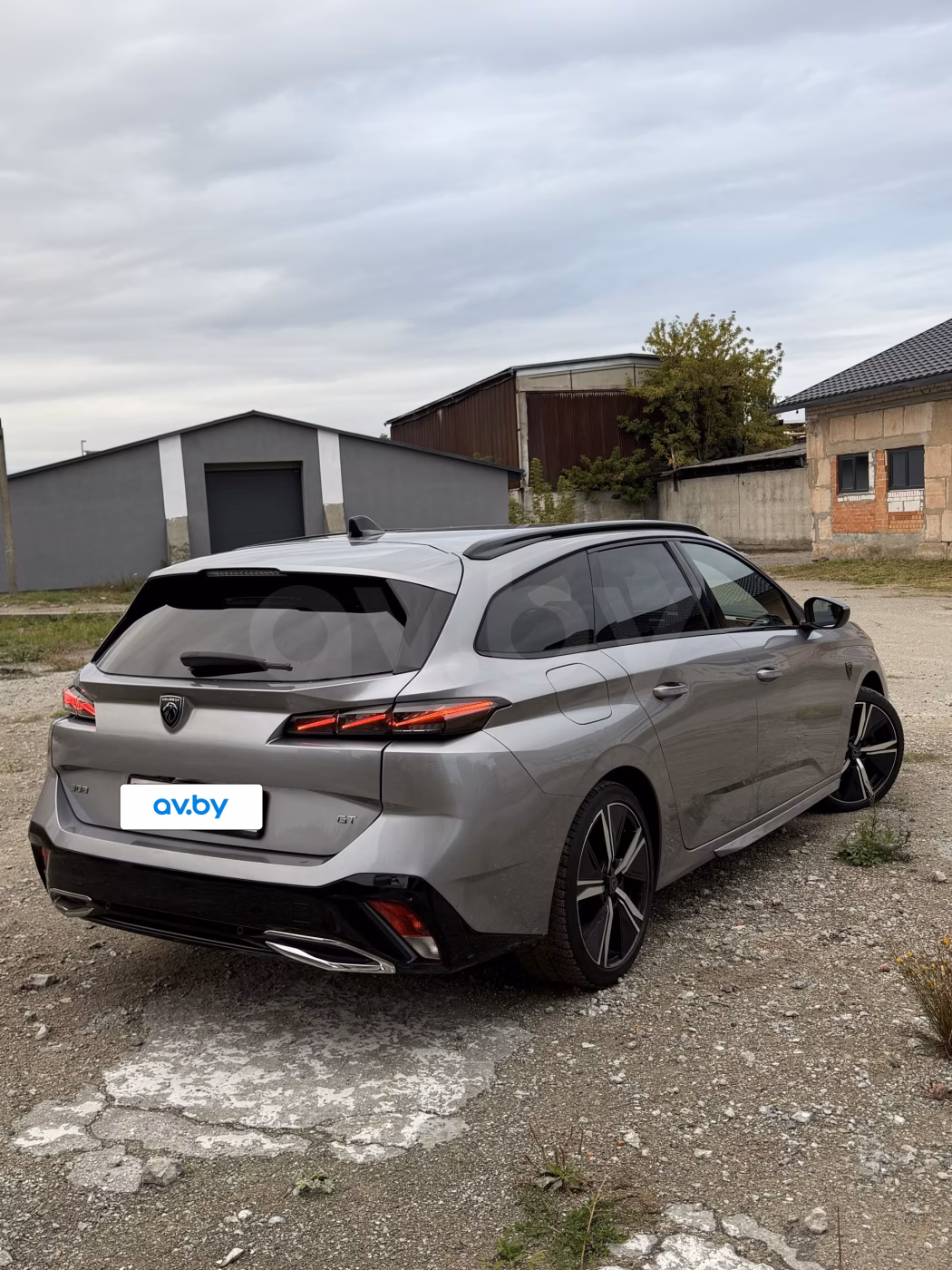 Peugeot 308 фото 3