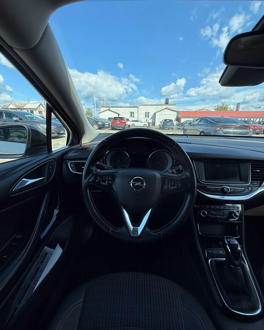 Opel Astra фото 8