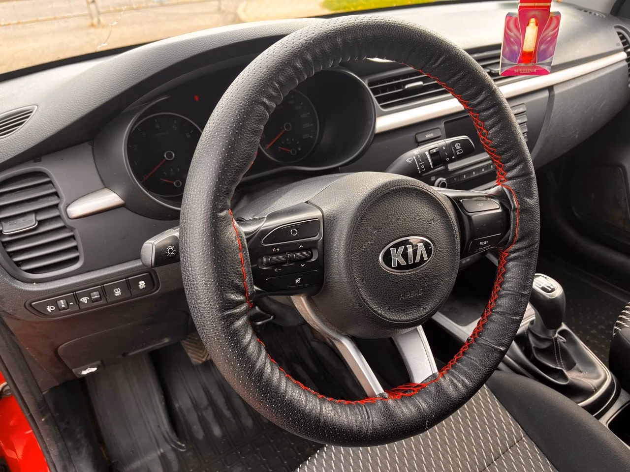 Kia Rio X (X-Line) фото 8