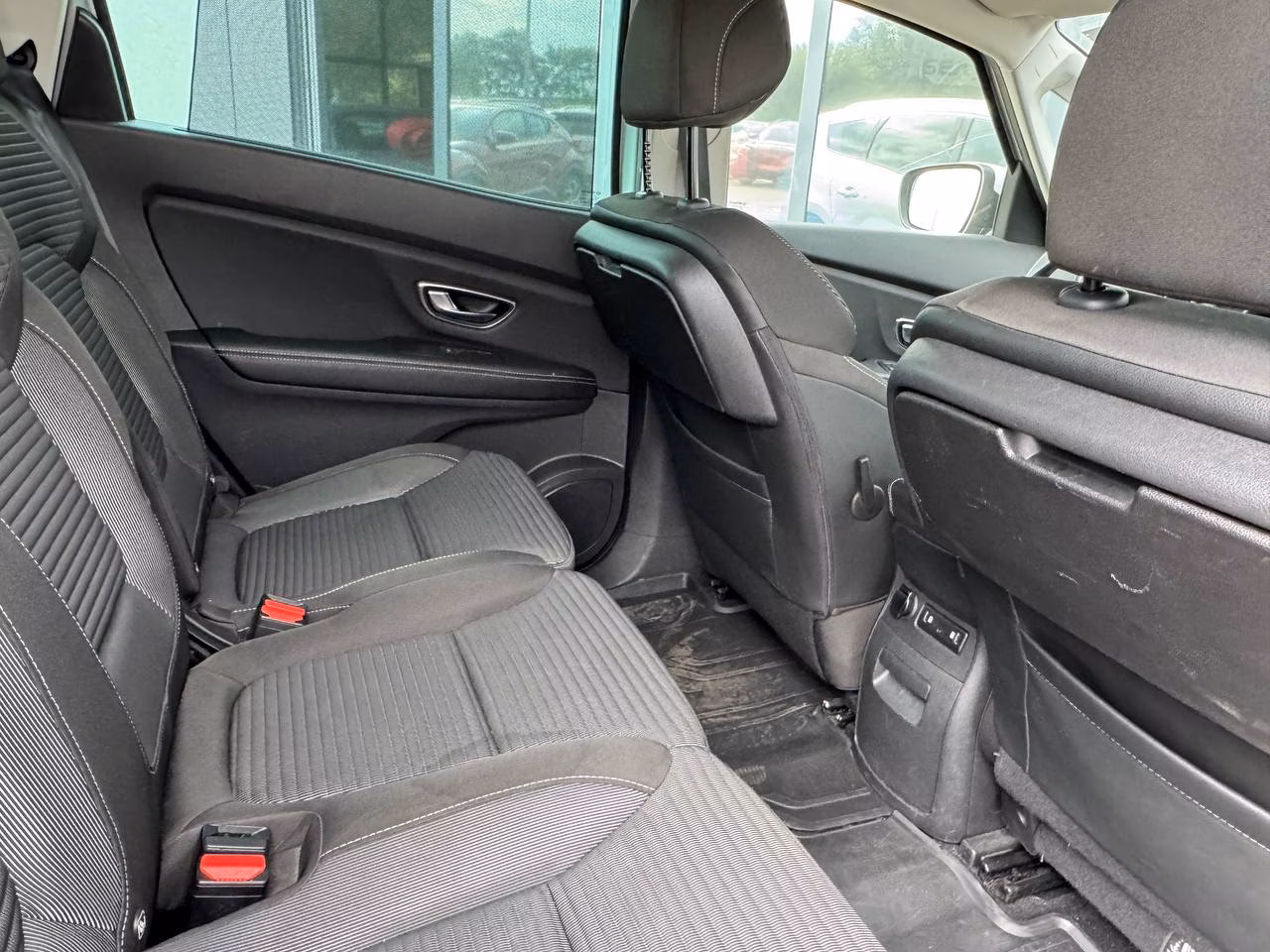 Renault Grand Scenic фото 18