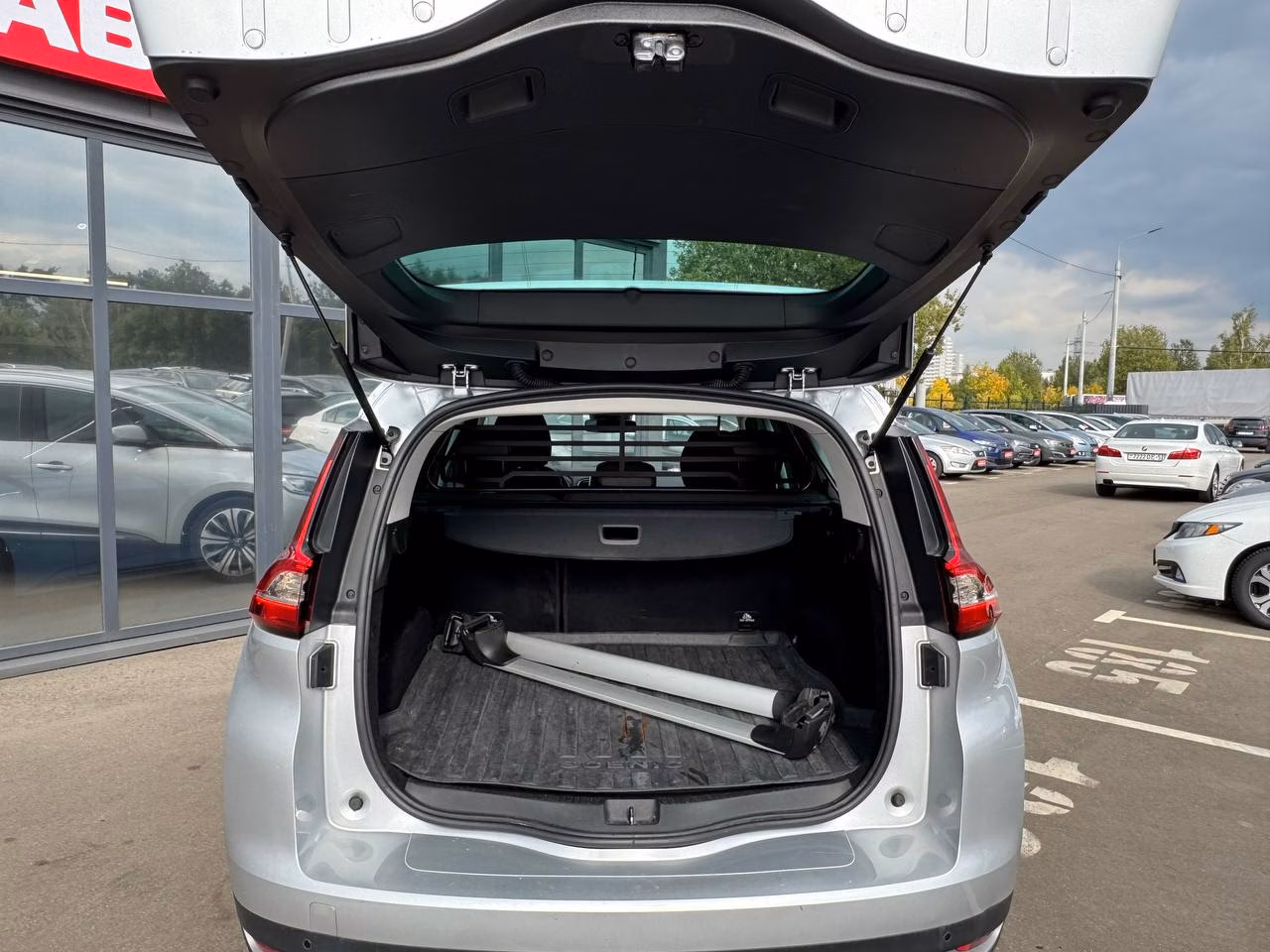 Renault Grand Scenic фото 20