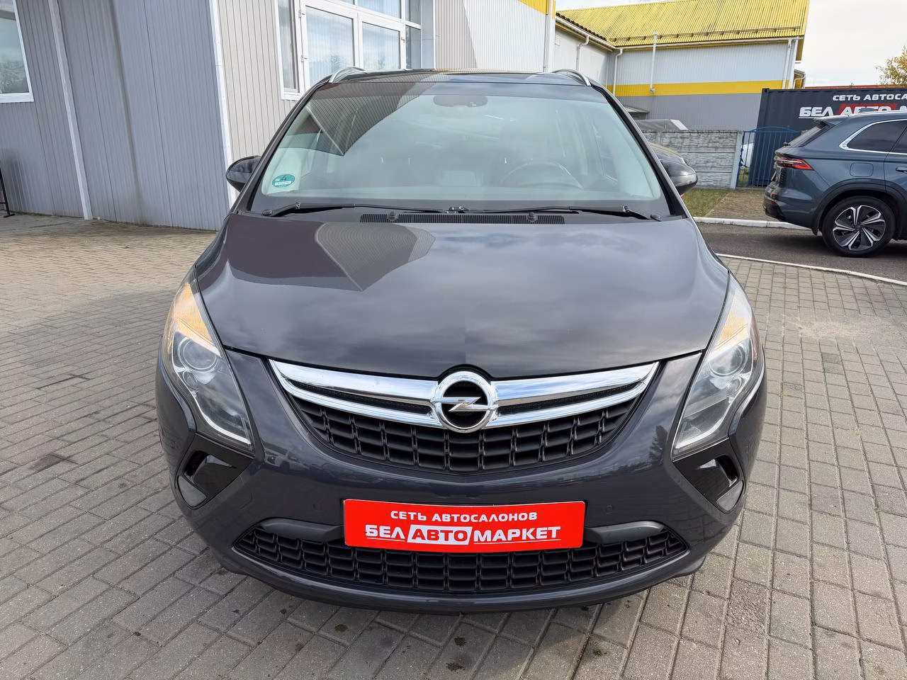 Opel Zafira фото 2