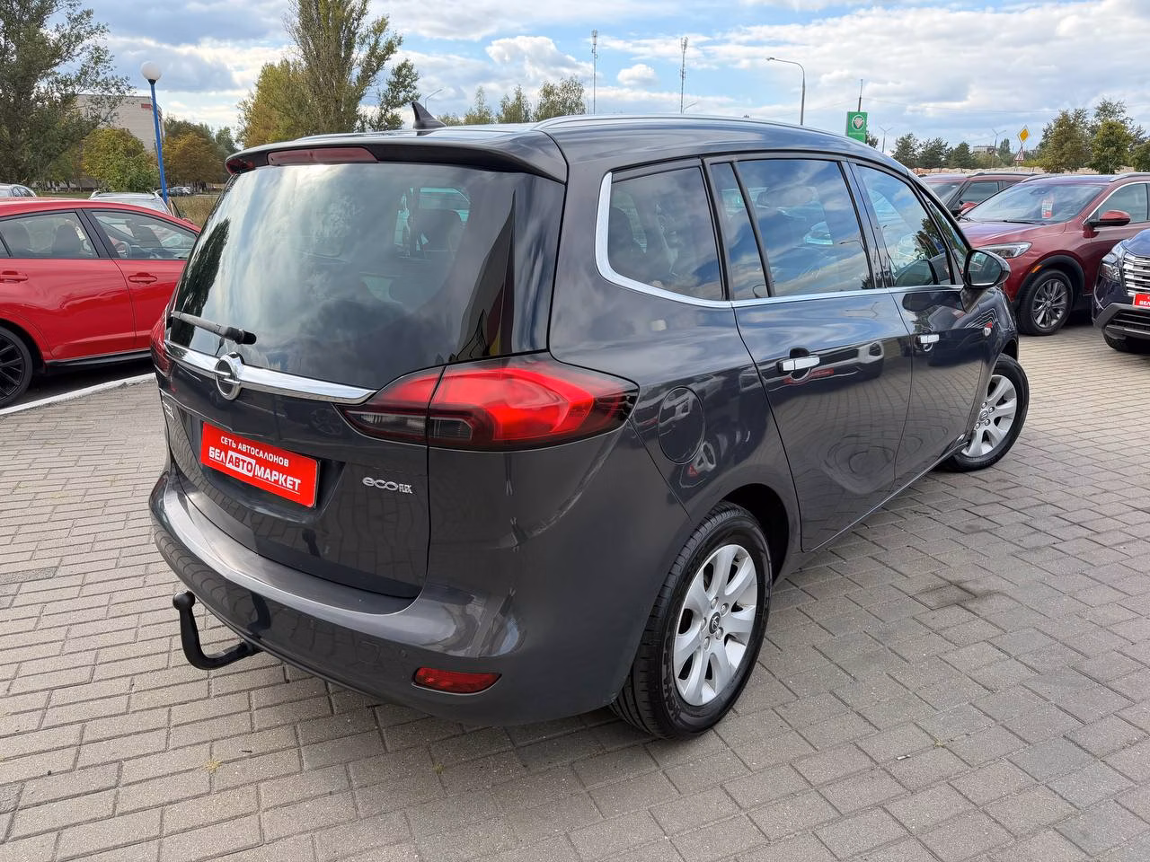Opel Zafira фото 5