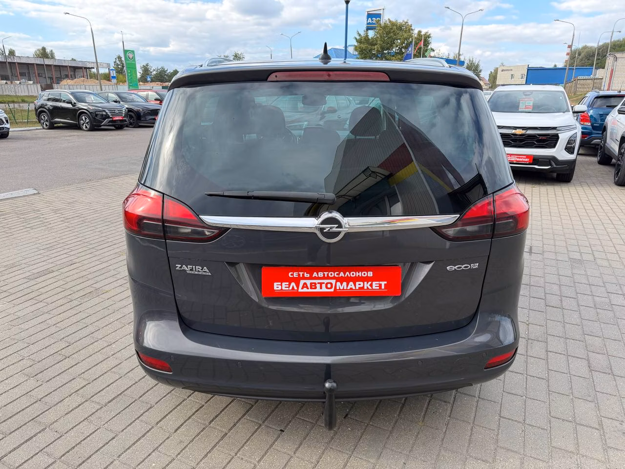 Opel Zafira фото 6