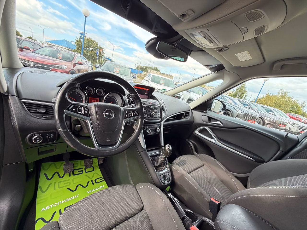 Opel Zafira фото 16