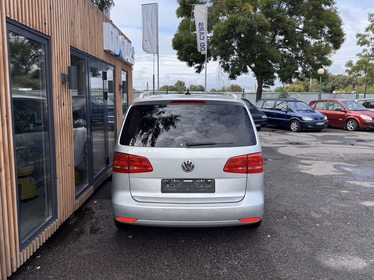 Volkswagen Touran фото 3