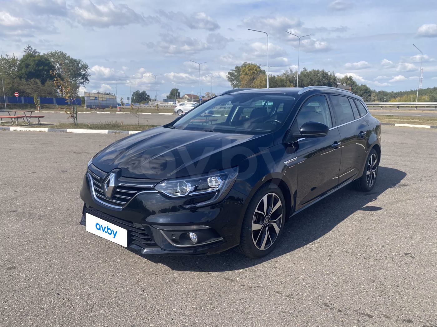 Renault Megane фото 6